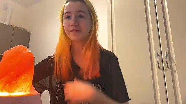 EmilyHein online show from 03.09.26