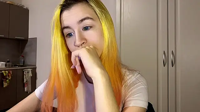 EmilyHein online show from 03.22.26