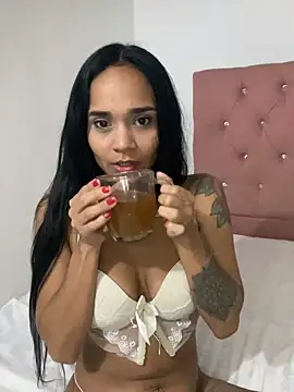 Maria x Alejandra online show from 02.13.26