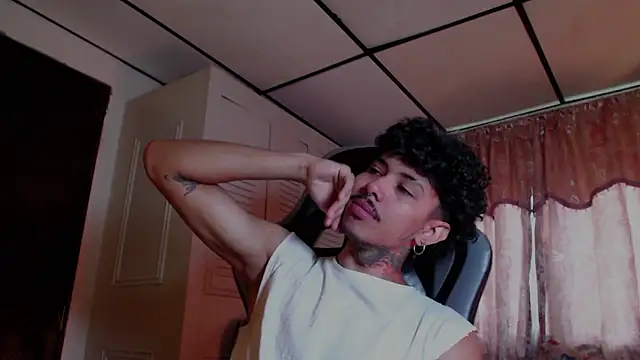 D3v1L88 online show from 02.13.26