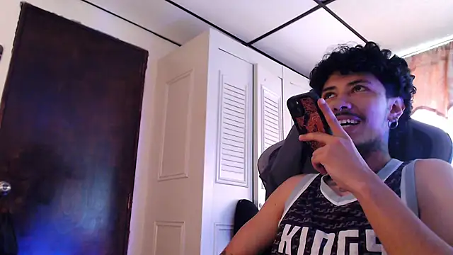 D3v1L88 online show from 04.08.26