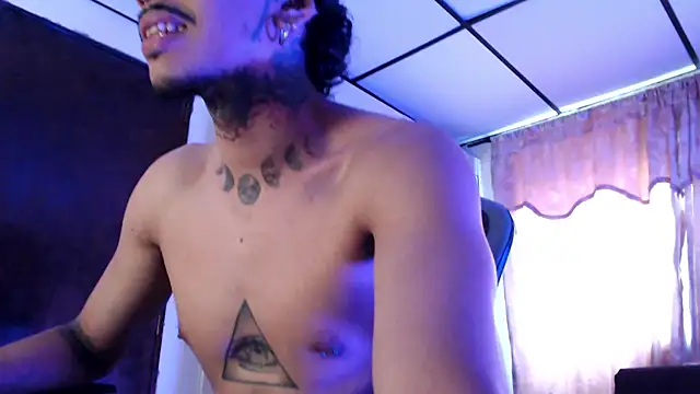 D3v1L88 online show from 04.15.26