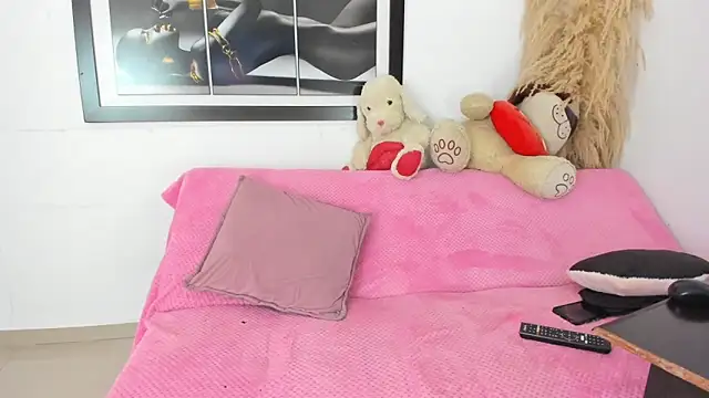 CHEVI BROWN20CM online show from 02.03.26