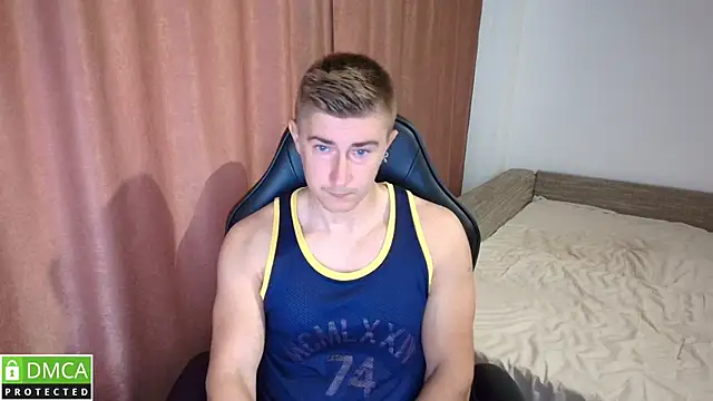 Snapshot of TodMusclePower9 chatting on 05.06.26 TodMusclePower9 online show from 05.06.26