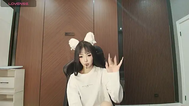 dionlee9 online show from 03.12.26