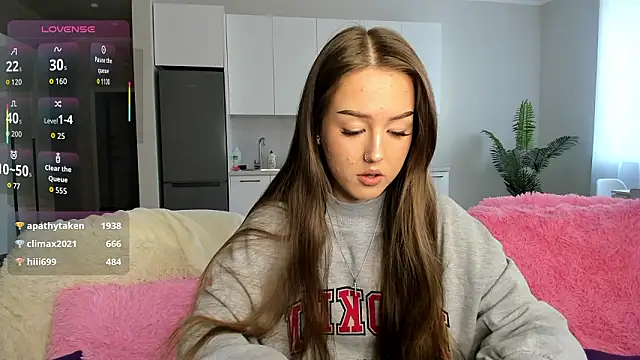 Snapshot of G0od_girl chatting on 02.13.26 G0od girl online show from 02.13.26