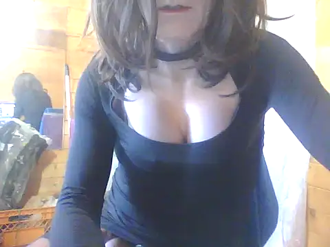 Luanatrav1 online show from 02.22.26