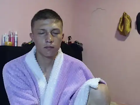 Cronos Hot 8 online show from 02.28.26