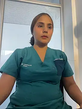 Noa Harper- online show from 02.25.26