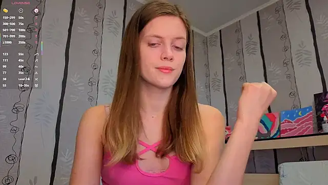 Snapshot of SueFerreyra chatting on 04.20.26 SueFerreyra online show from 04.20.26