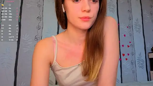 Snapshot of SueFerreyra chatting on 05.24.26 SueFerreyra online show from 05.24.26