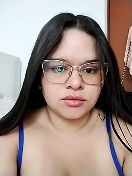 Snapshot of SamanthaStonee chatting on 02.05.26 SamanthaStonee online show from 02.05.26