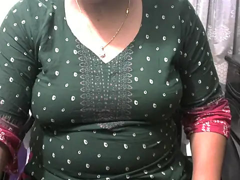 Snapshot of SumaiyaSultana chatting on 02.06.26 SumaiyaSultana online show from 02.06.26