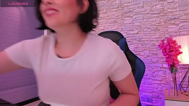 Snapshot of butterflyx39 chatting on 03.16.26 butterflyx39 online show from 03.16.26