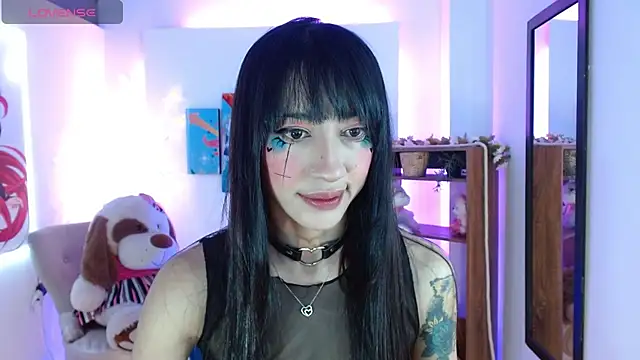 Snapshot of FIORELLA_L chatting on 04.18.26 FIORELLA L online show from 04.18.26