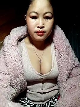 Snapshot of Mayly_Sweet chatting on 02.08.26 Mayly Sweet online show from 02.08.26