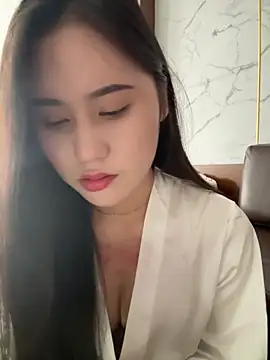 Snapshot of czamabe chatting on 02.27.26 czamabe online show from 02.27.26