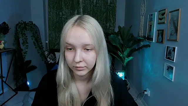 MaoqiBeverly online show from 04.13.26