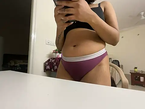 Snapshot of Anna_girl22 chatting on 02.21.26 Anna girl22 online show from 02.21.26