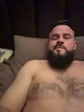 Snapshot of SportsManBi chatting on 02.13.26 SportsManBi online show from 02.13.26