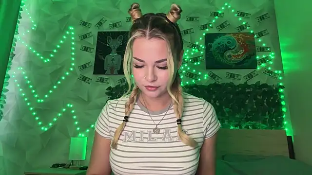 Karina vibe online show from 04.05.26