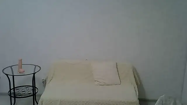 Snapshot of Opaldream chatting on 06.22.26 Opaldream online show from 06.22.26