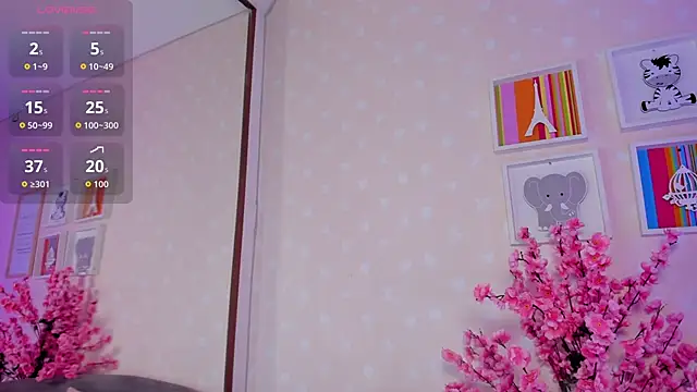 Snapshot of Ashley_Blum_ chatting on 04.06.26 Ashley Blum online show from 04.06.26