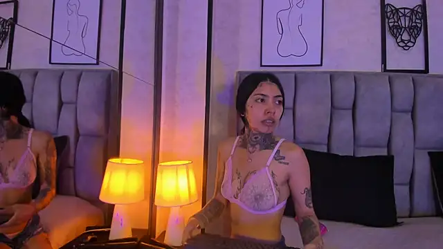 Ashley Blum  online show from 05.06.26