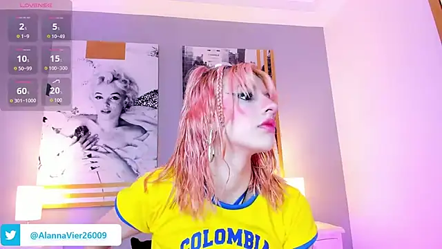 Snapshot of AlannaViera chatting on 07.03.26 AlannaViera online show from 07.03.26