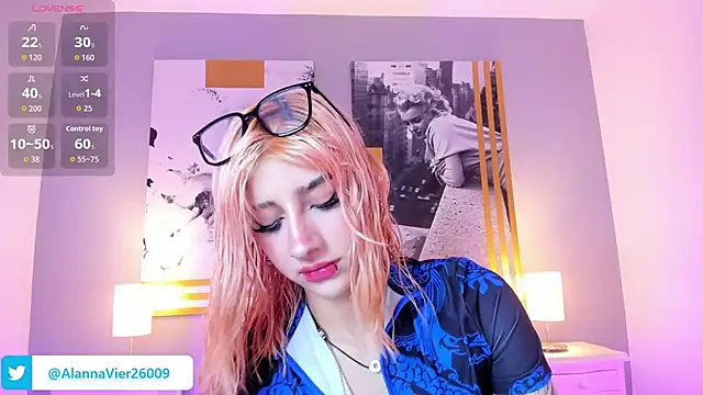 Snapshot of AlannaViera chatting on 07.06.26 AlannaViera online show from 07.06.26