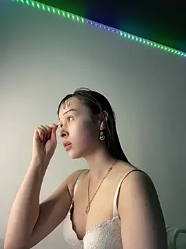 Snapshot of Just-Lilly chatting on 04.02.26 Just-Lilly online show from 04.02.26