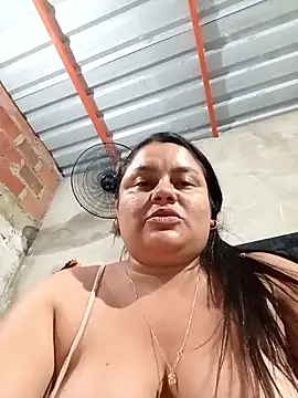 Snapshot of Lena_Cum69 chatting on 03.06.26 Lena Cum69 online show from 03.06.26