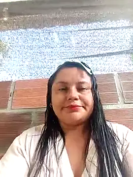 Snapshot of Lena_Cum69 chatting on 04.06.26 Lena Cum69 online show from 04.06.26