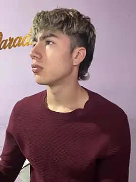 AlexanderCollman2 online show from 04.11.26