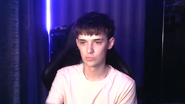 Snapshot of Sweet_Dude chatting on 03.03.26 Sweet Dude online show from 03.03.26