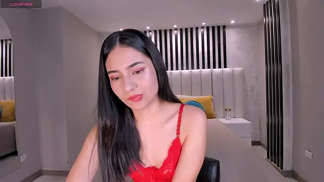 Snapshot of LucieMartin chatting on 03.02.26 LucieMartin online show from 03.02.26