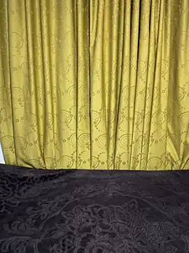 Snapshot of SavageBond_ chatting on 02.13.26 SavageBond online show from 02.13.26