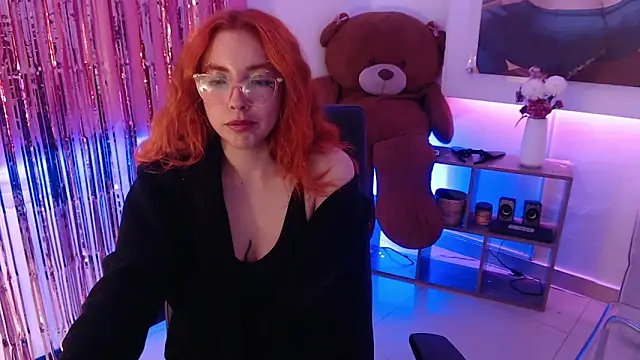 Snapshot of mere_in_redd chatting on 05.16.26 mere in redd online show from 05.16.26
