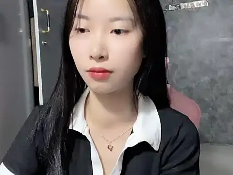 Linne6789 online show from 03.07.26