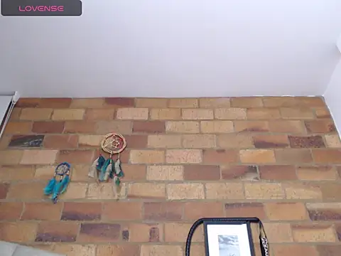 Snapshot of Girl_Bondage chatting on 02.11.26 Girl Bondage online show from 02.11.26