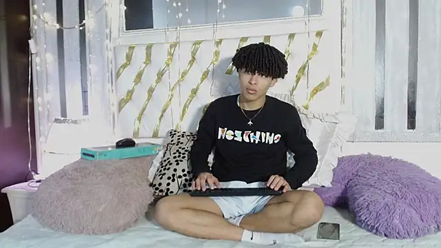 ian smith  online show from 02.07.26