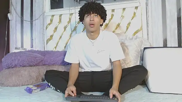 ian smith  online show from 04.15.26