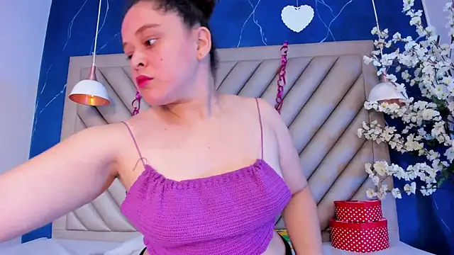 IrinaVoshh  online show from 04.17.26