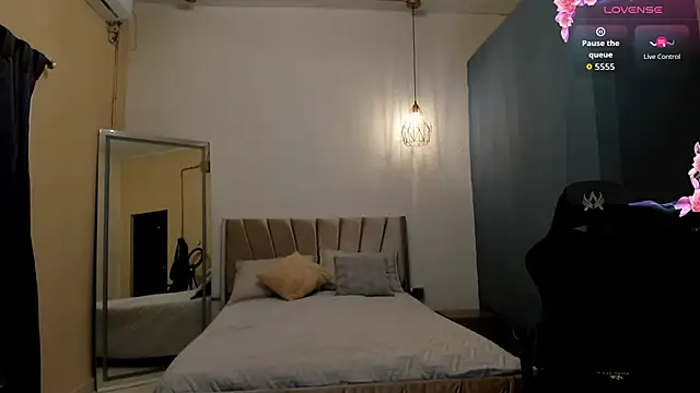 Snapshot of Alishaa_sweet chatting on 03.21.26 Alishaa sweet online show from 03.21.26