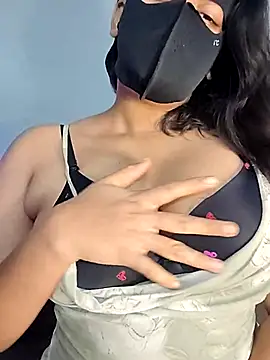 70upqm online show from 07.08.26