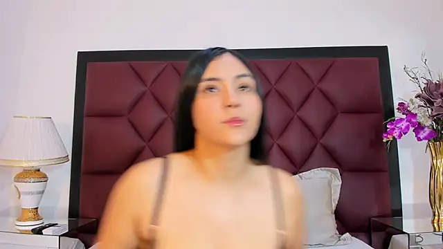 Snapshot of AlisonLamer chatting on 03.16.26 AlisonLamer online show from 03.16.26