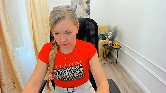 Snapshot of CharlotteKerti chatting on 06.03.26 CharlotteKerti online show from 06.03.26