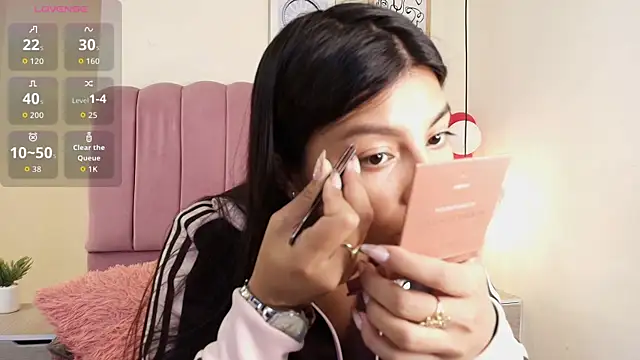 Ateneaaa  online show from 04.08.26