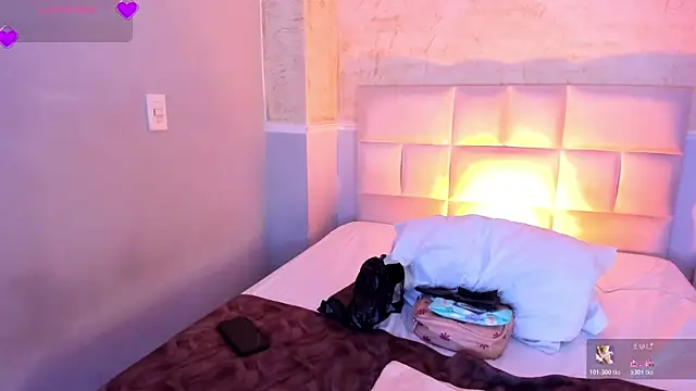 Snapshot of valeriekhaleesi chatting on 04.10.26 valeriekhaleesi online show from 04.10.26