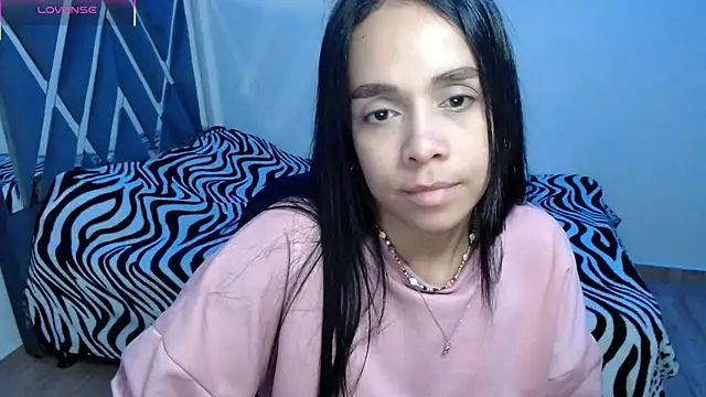 Snapshot of paula_lopez__ chatting on 03.23.26 paula lopez online show from 03.23.26